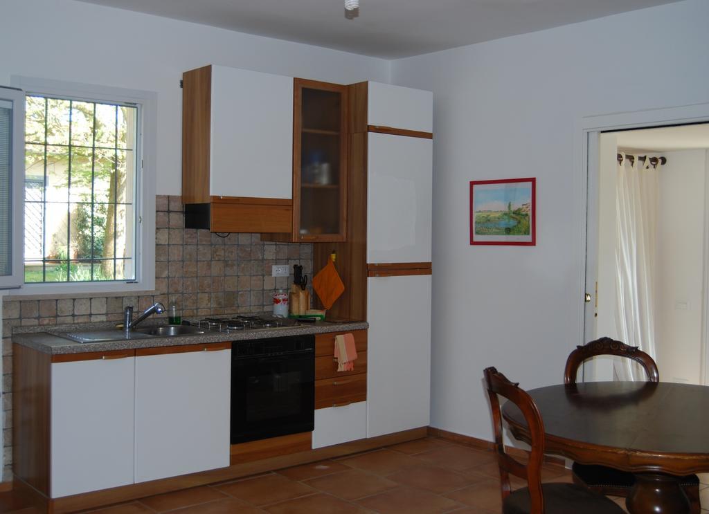 Casa Vacanze Vigna Di Valle براتشيانو الغرفة الصورة