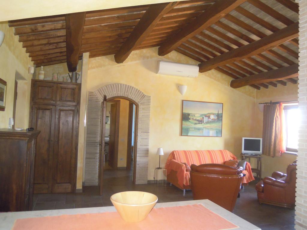 Casa Vacanze Vigna Di Valle براتشيانو الغرفة الصورة