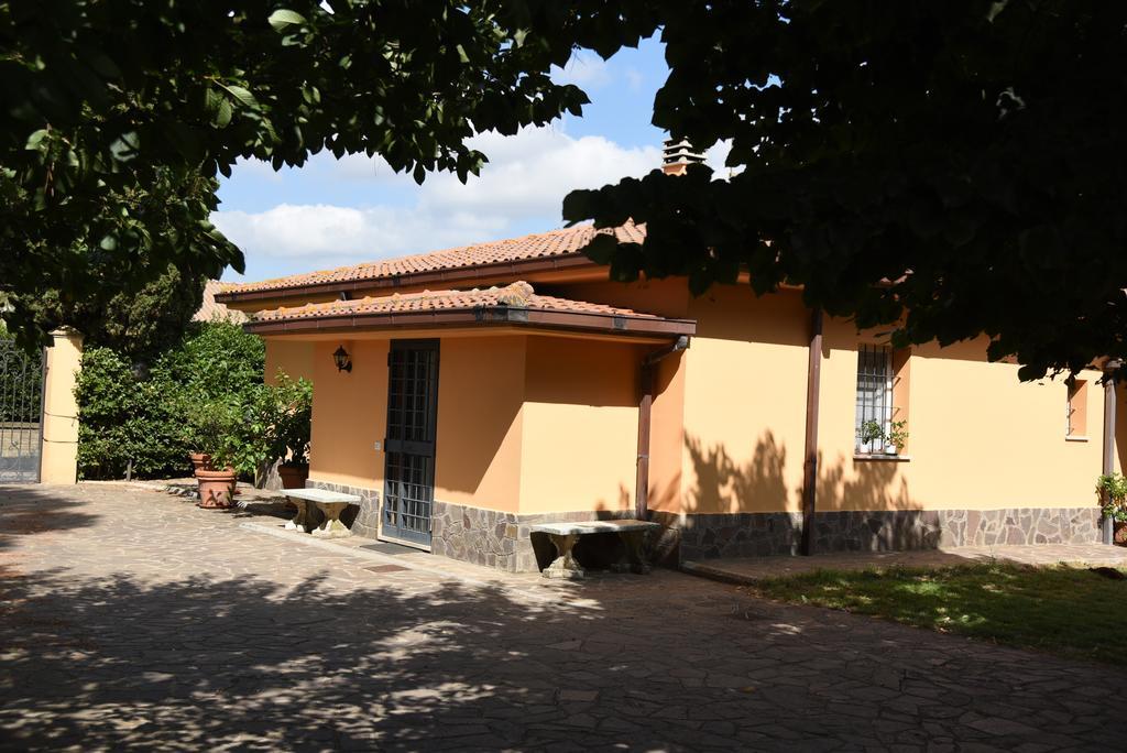 Casa Vacanze Vigna Di Valle براتشيانو الغرفة الصورة