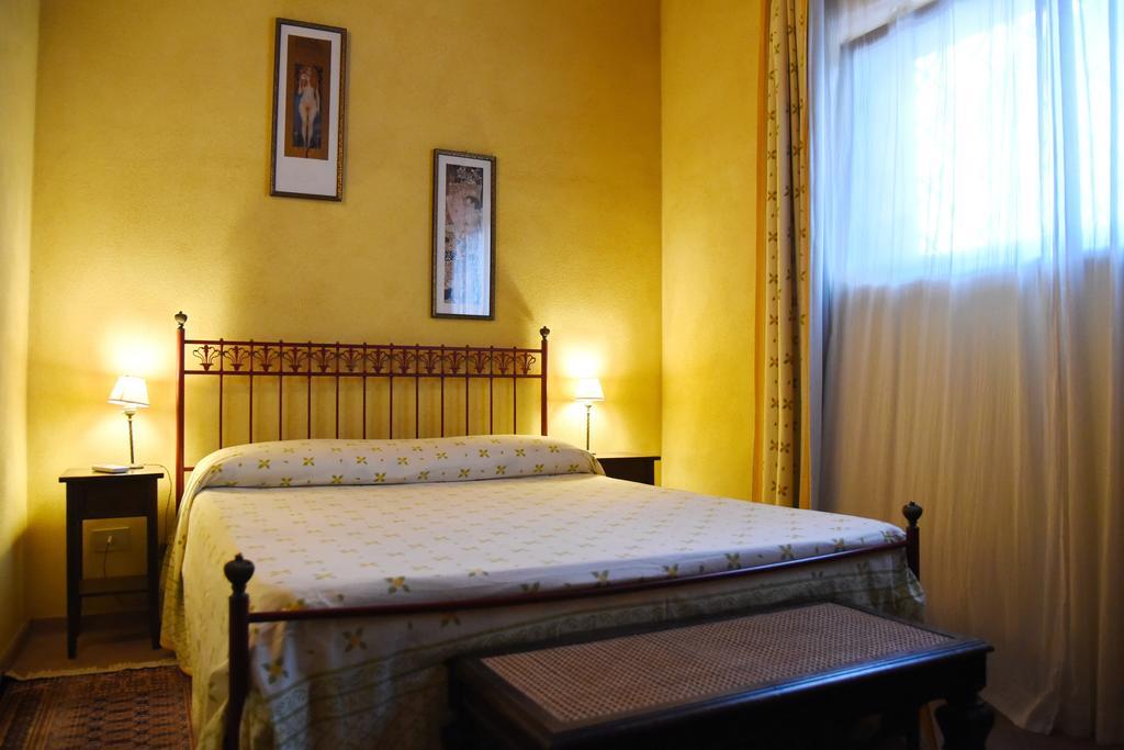 Casa Vacanze Vigna Di Valle براتشيانو الغرفة الصورة